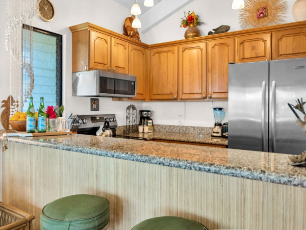Luxury Maui Retreat in Kahana - Perfect for Large Groups